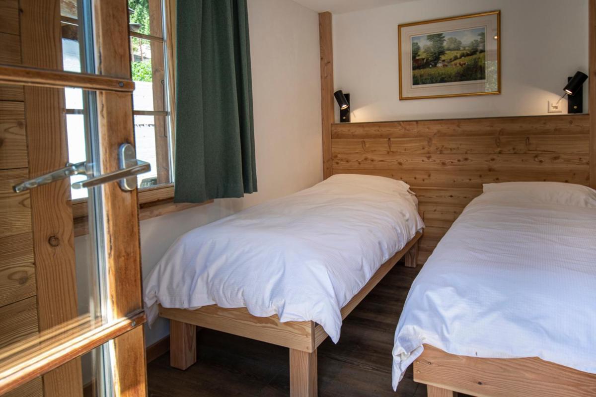 La Bergere Hotel Ayer Luaran gambar